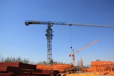 山東塔吊租賃公司,塔吊廠(chǎng)家,租賃價(jià)格好 山東龍?zhí)┙ò?></a></div>
<div   id=