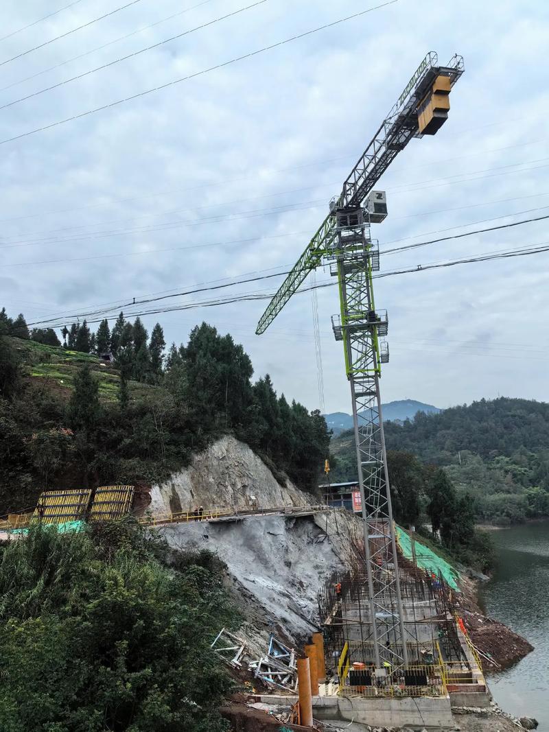 塔吊 #塔機租賃 助力高鐵建設,又是新的進展咯.#